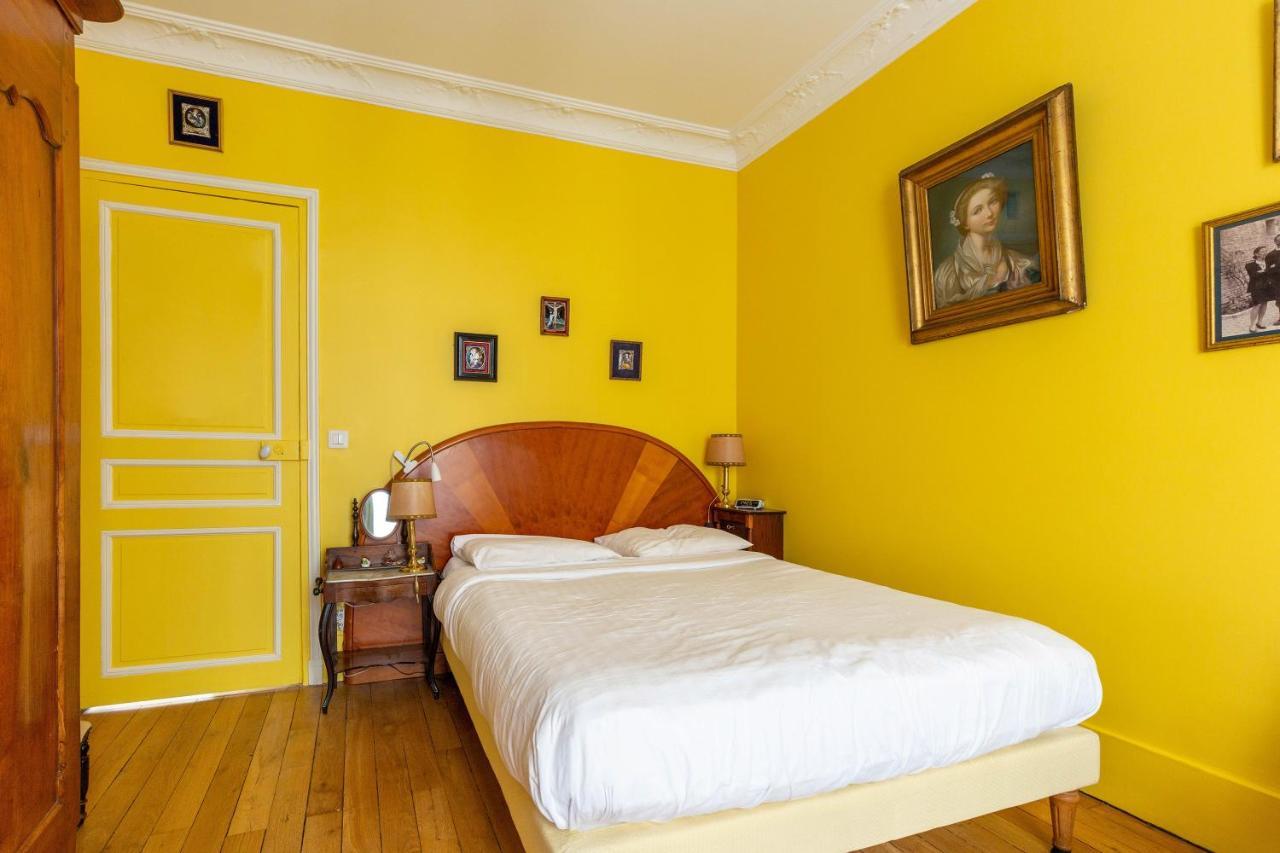 Veeve - The Timekeeper Paris